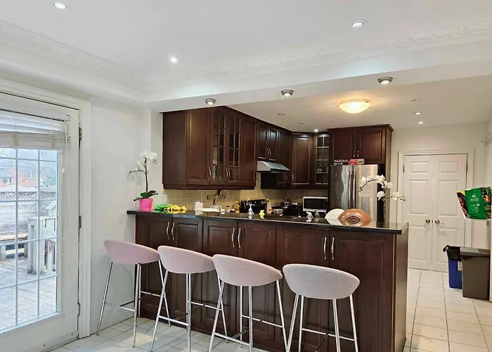 Beautiful Room At Yonge And Sheppard And North York Centre